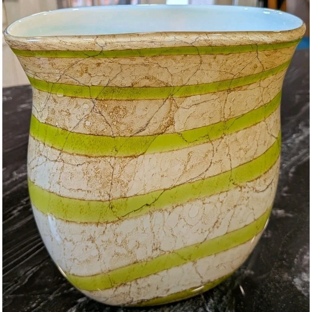 Unbranded vintage artisan